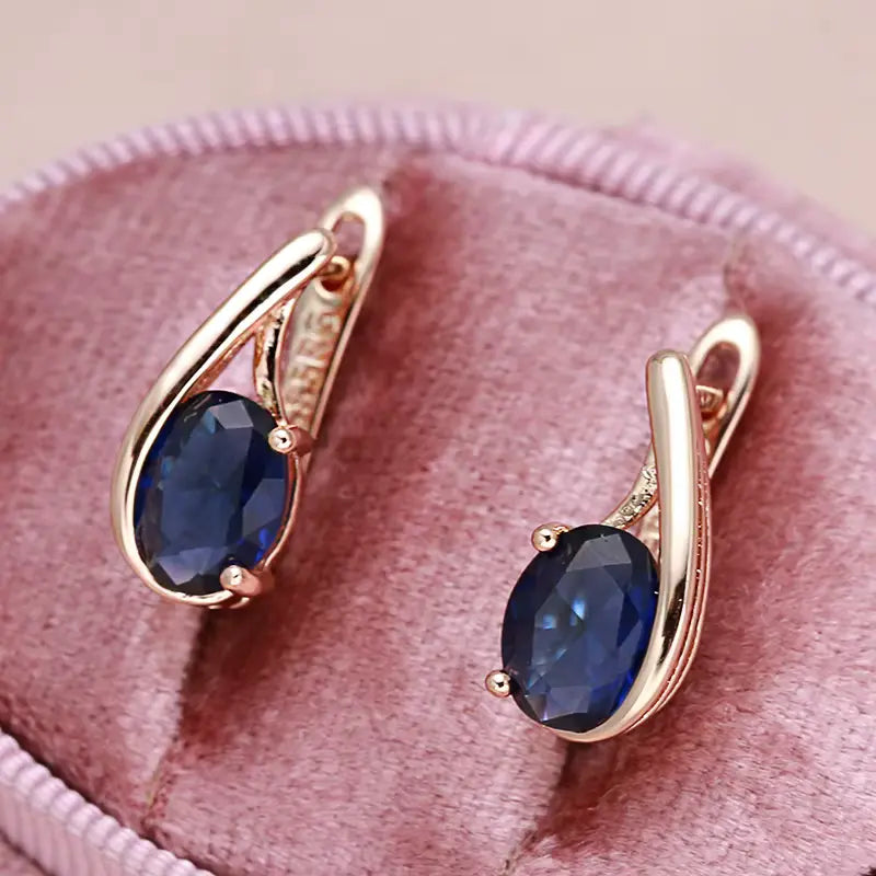 Boucles d'oreilles Zircons bleus, bijou en plaqué or rose et en zircons naturels